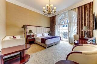 Гостиница Akyan Санкт-Петербург Делюкс с балконом-1